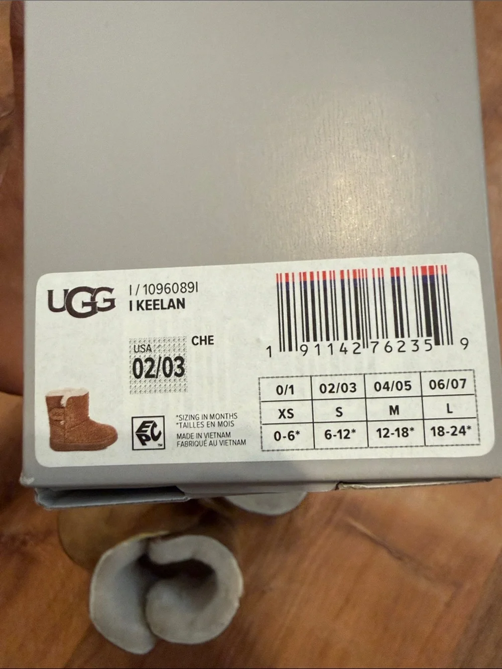 UGG keelan Chestnut Suede Shearling Booties